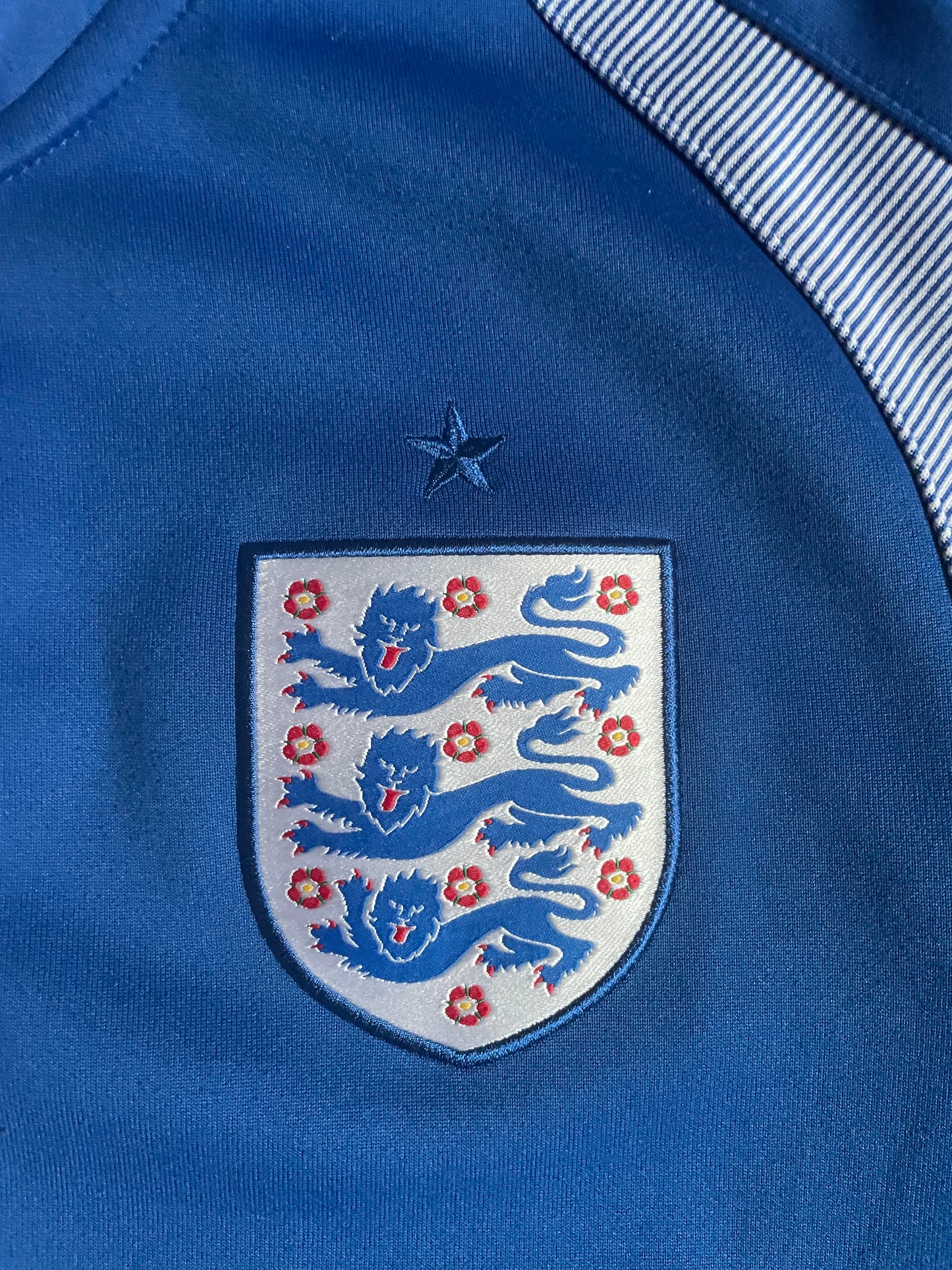 2014 Nike England Trackjacket (M)